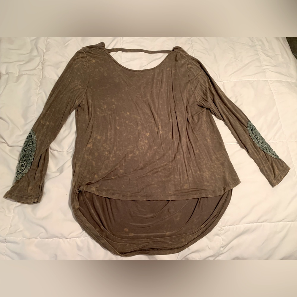 Olive colored backless long sleeve top with knitted patched arm detailed sleeves